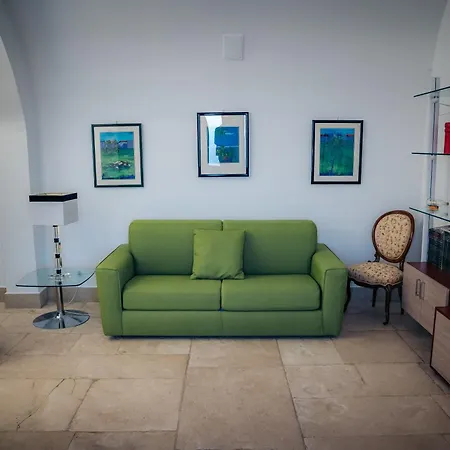 Door Apartment Bisceglie